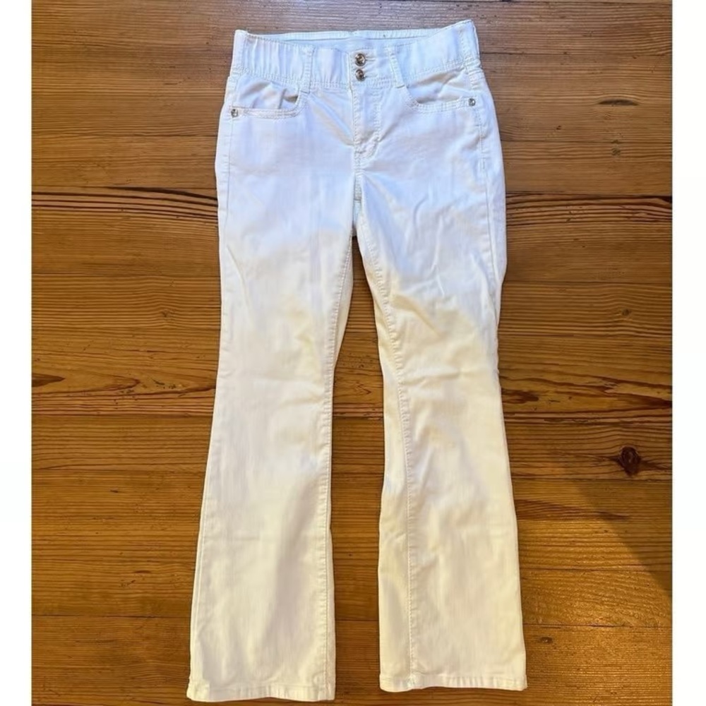 Women's White Flare Jeans - Classic Slim Fit